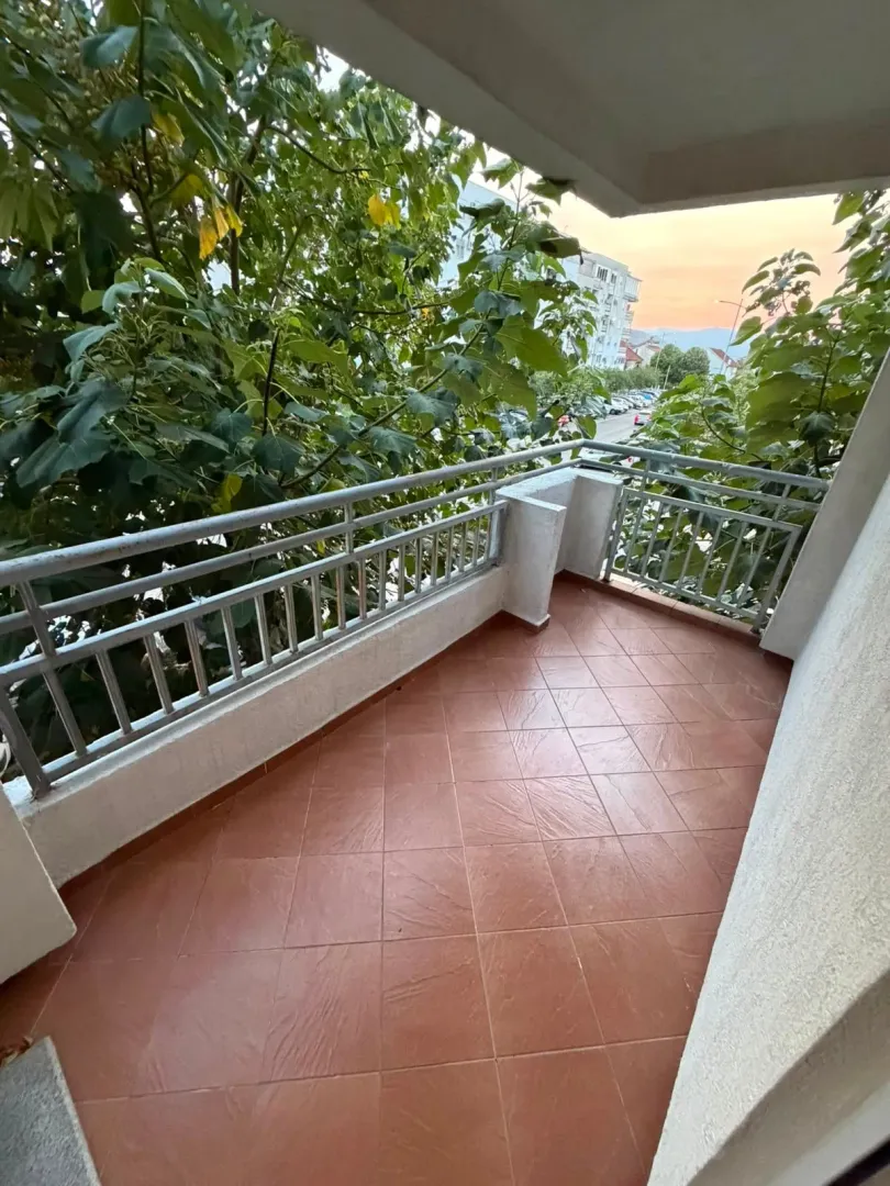 Prodaja, trosoban stan, 87m², Blok 9, Podgorica