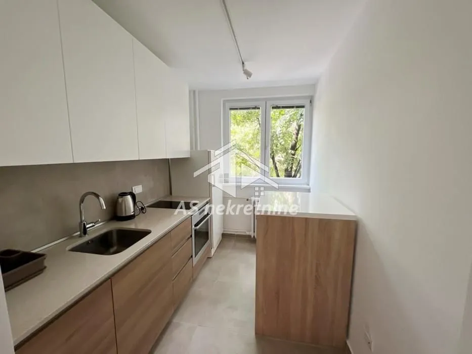 Rent, two bedroom apartment, 54m², Kalenić Pijaca, Vračar Sve Podlokacije