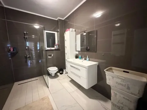 Rent, house, 310m², Karaburško Polje, Podgorica - image 6