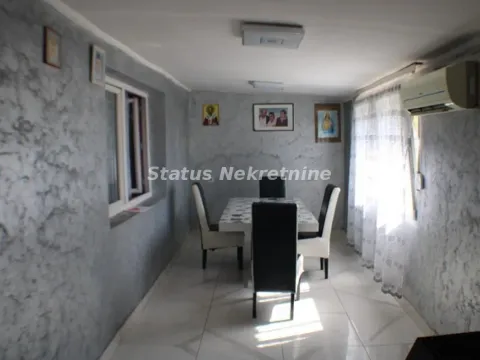 Prodaja, kuća, 110m², Slana Bara, Novi Sad Sve Podlokacije