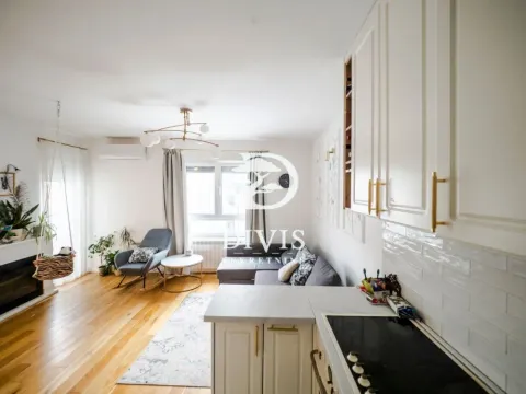 Prodaja, trosoban stan, 74m², Olimp, Zvezdara Sve Podlokacije - image 3