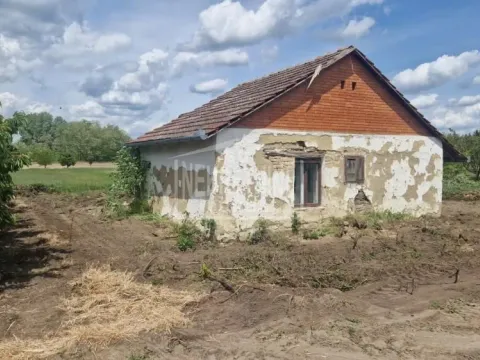 Prodaja, kuća, 27m², Donji Tavankut, Subotica - image 2