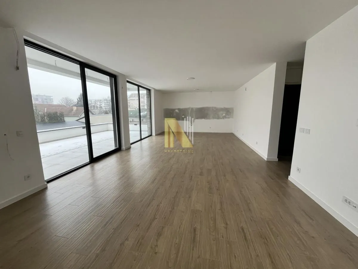 Prodaja, stan, 191m², Bulevar Evrope, Novi Sad Sve Podlokacije