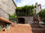 Izdavanje, kuća, 130m², Radovići, Tivat - image 1