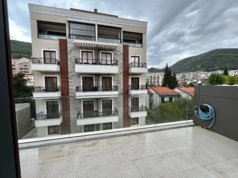 Prodaja, dvosoban stan, 106m², Centar, Budva - image 6