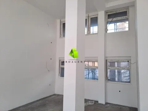 Sale, office space, 137m², Medijana, Niš - image 3
