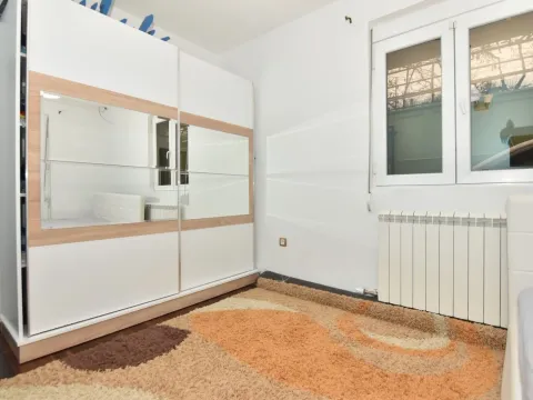 Rent, house, 175m², Vranići, Podgorica - image 12