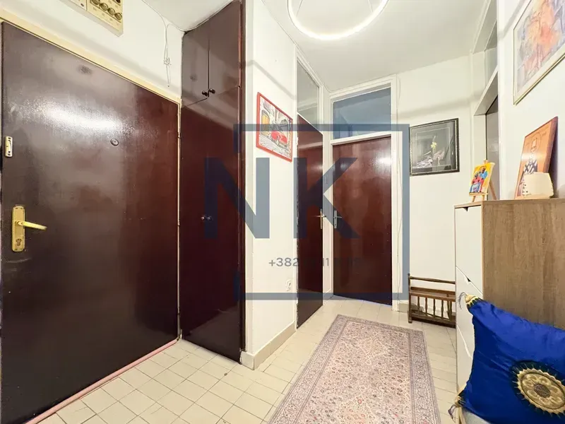 Prodaja, dvosoban stan, 76m², Stari Aerodrom, Podgorica