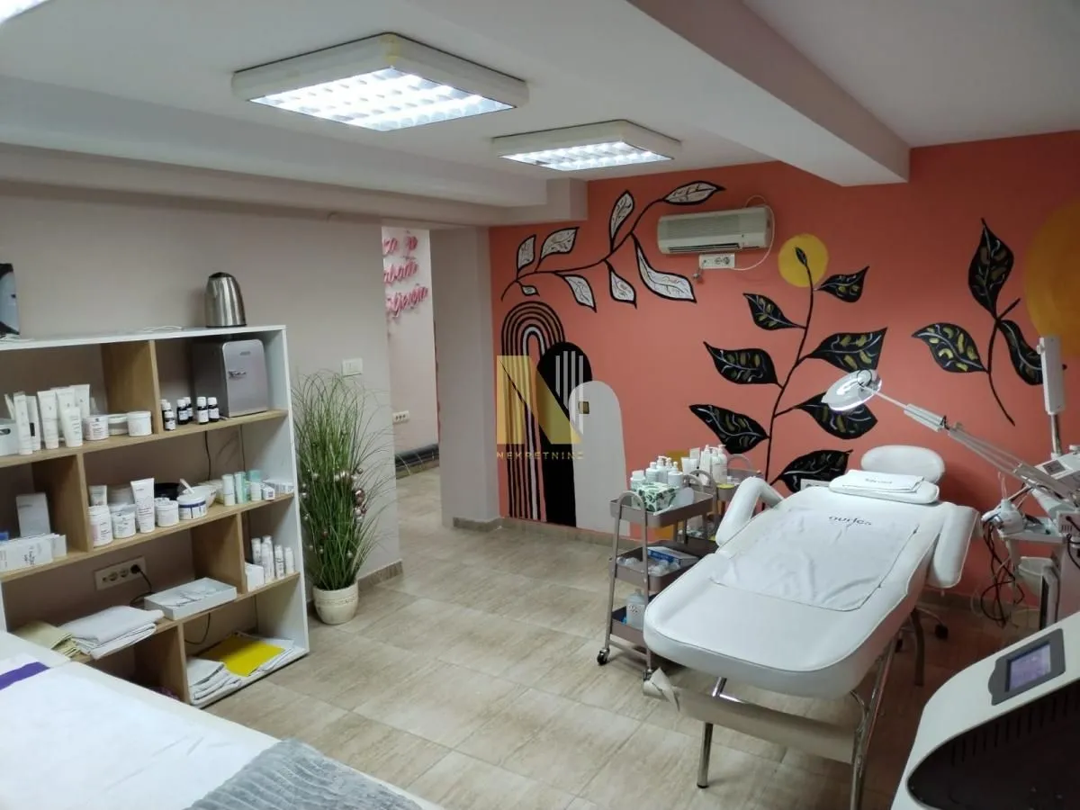 Sale, office space, 37m², Bulevar Oslobodjenja, Novi Sad Sve Podlokacije