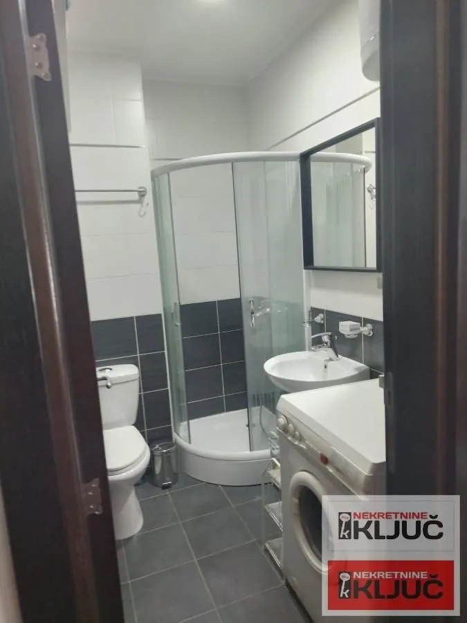 Prodaja, jednosoban stan, 24m², Kej, Novi Sad Sve Podlokacije