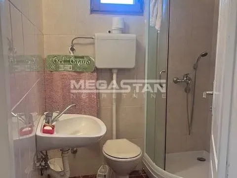 Sale, house, 114m², Zemun Ugrinovci, Zemun Sve Podlokacije - image 7