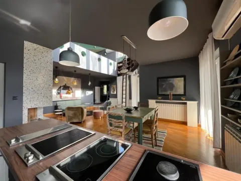 Rent, house, 270m², Jajinci, Voždovac Sve Podlokacije - image 5