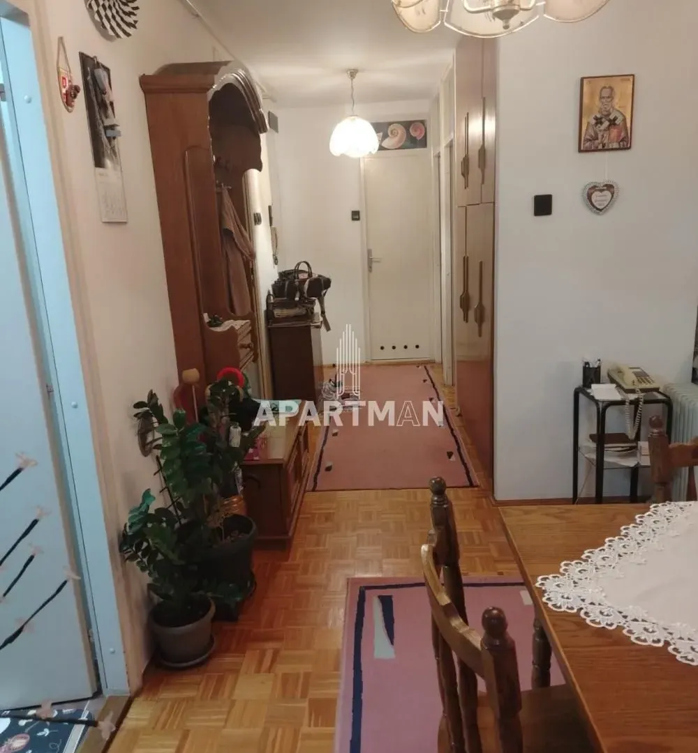 Prodaja, trosoban stan, 73m², Novi Beograd Blok 72, Novi Beograd Sve Podlokacije