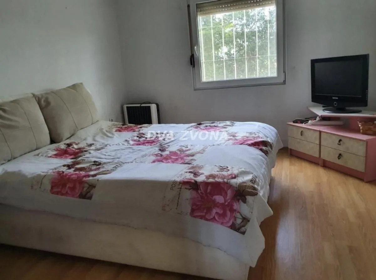 Prodaja, kuća, 131m², Novi Slankamen, Inđija