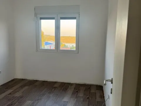 Prodaja, trosoban stan, 71m², Stari Banovci, Stara Pazova - image 13