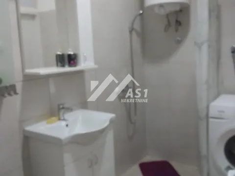 Izdavanje, jednosoban stan, 35m², Centar, Novi Sad - image 9