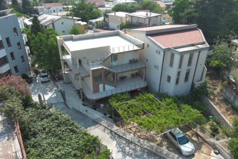 Sale, house, 300m², Sutomore, Bar