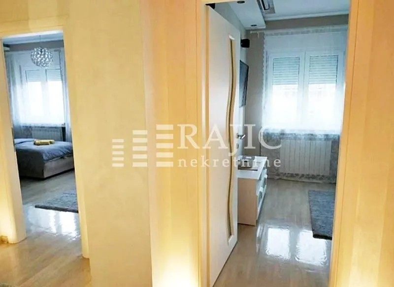 Rent, two bedroom apartment, 63m², Savski Venac, Beograd