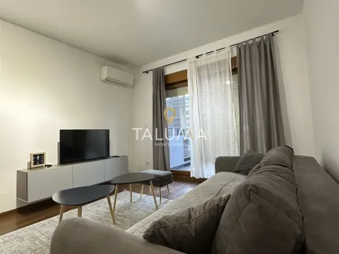 Rent, one bedroom apartment, 50m², City Kvart, Podgorica - image 1