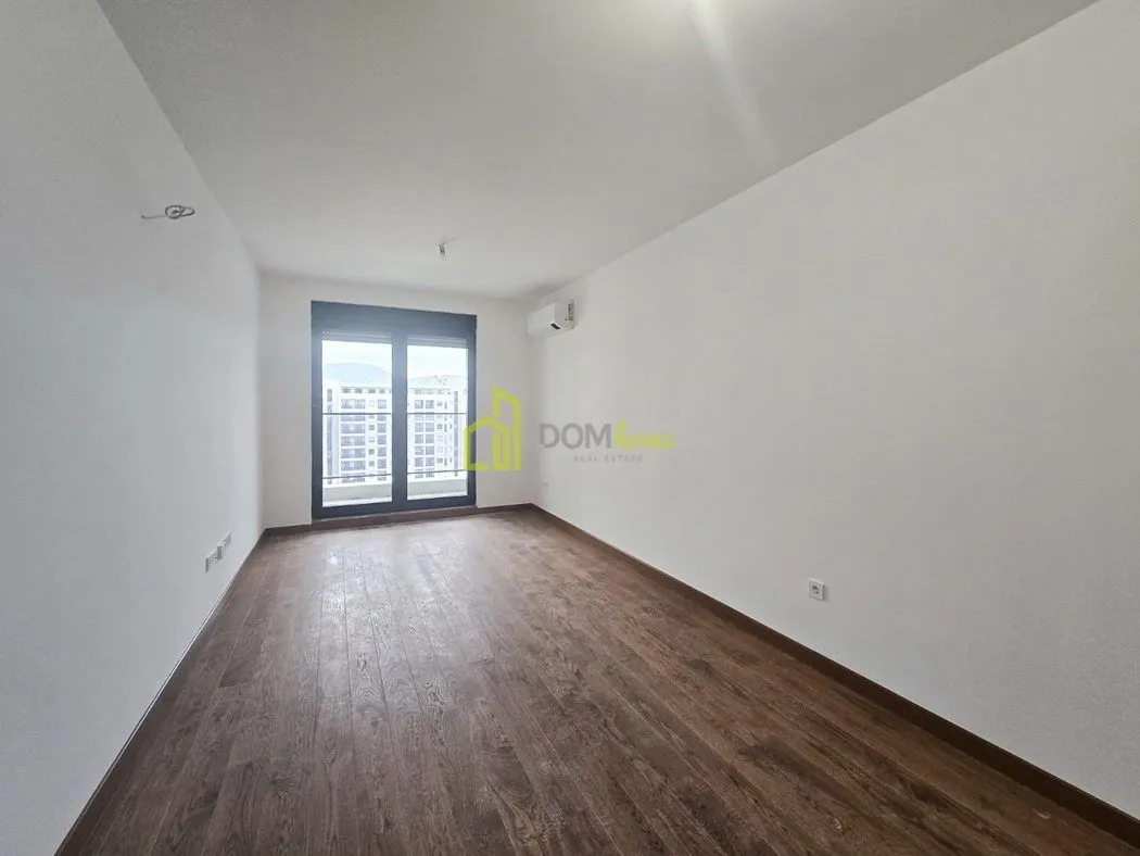 Izdavanje, dvosoban stan, 64m², Tološka šuma, Podgorica