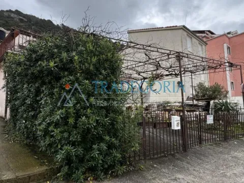 Prodaja, kuća, 84m², Budva, Crna Gora - image 2