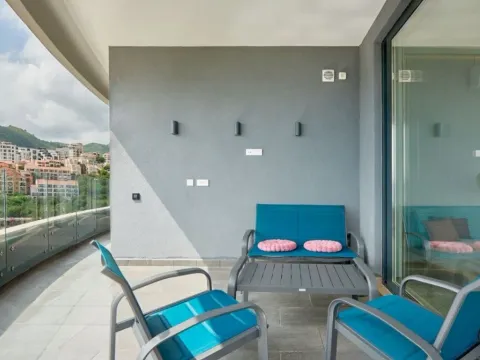 Sale, two bedroom apartment, 115m², Bečići, Budva - image 7