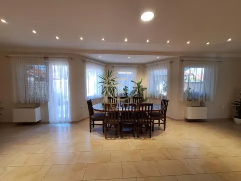 Prodaja, kuća, 219m², Veternička rampa, Novi Sad Sve Podlokacije - image 14