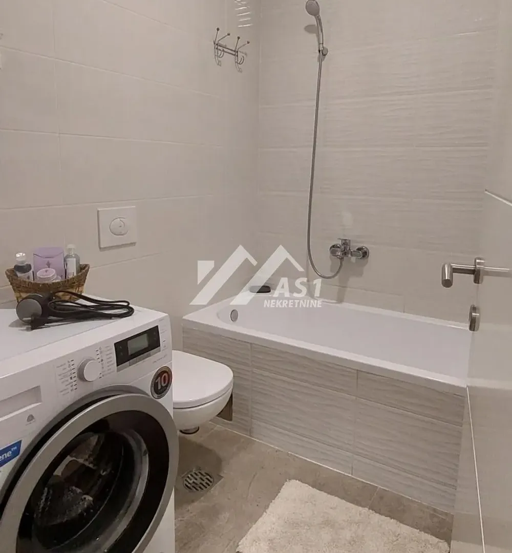 Rent, house, 125m², Avijatičarsko naselje, Novi Sad Sve Podlokacije