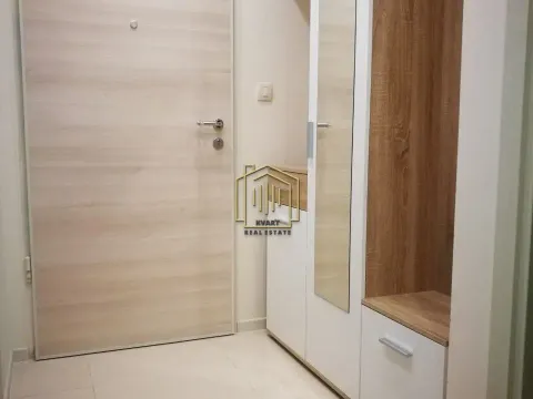 Izdavanje, jednosoban stan, 42m², Vezirov Most, Podgorica - image 6