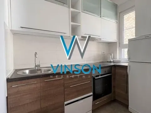 Izdavanje, trosoban stan, 57m², Centar, Novi Sad - image 8