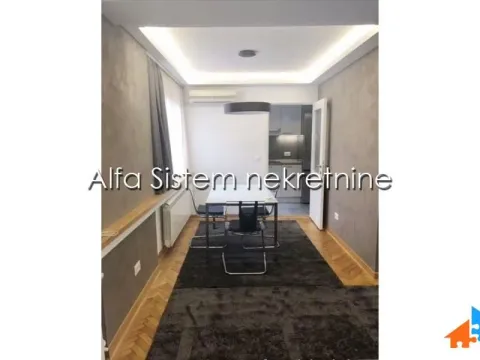 Izdavanje, trosoban stan, 70m², Kalenić Pijaca, Vračar Sve Podlokacije - image 5