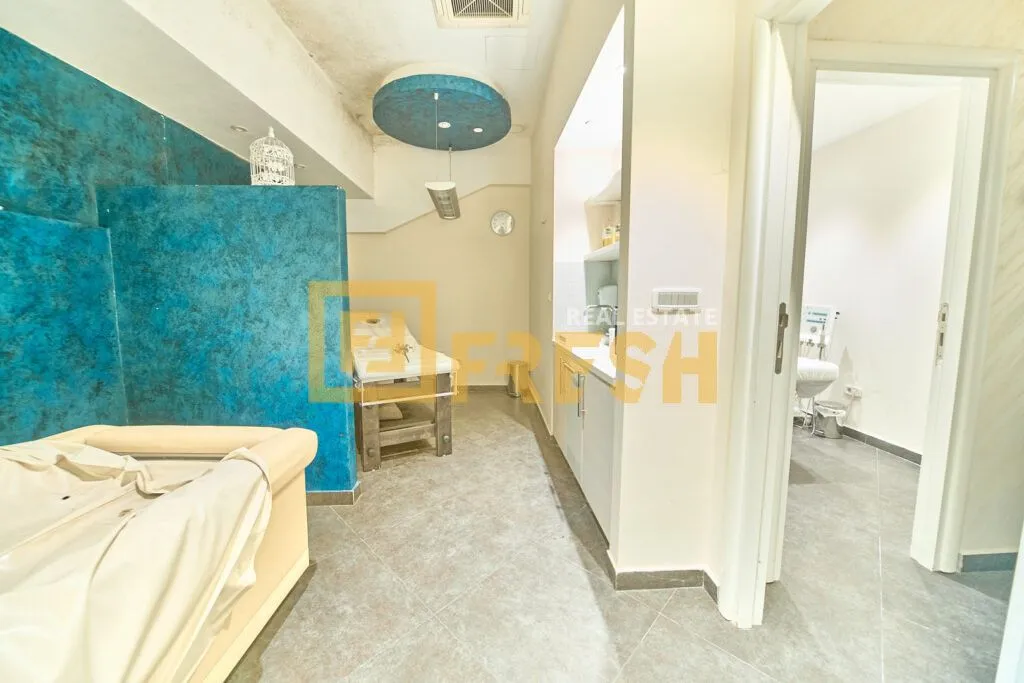 Sale, office space, 1343m², Centar, Podgorica