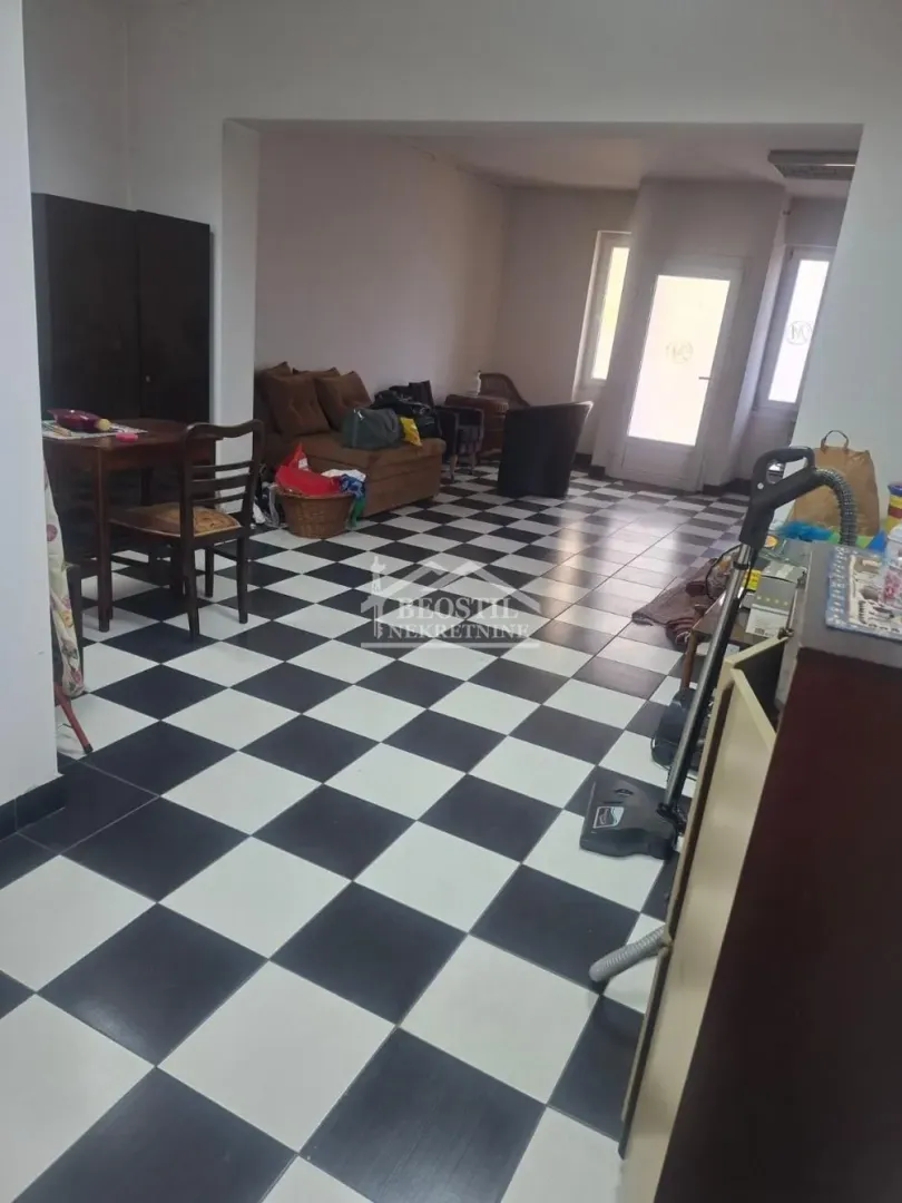 Sale, house, 181m², Zemun Sve Podlokacije, Beograd