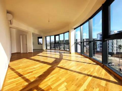 Rent, office space, 117m², Zagorič, Podgorica - image 2