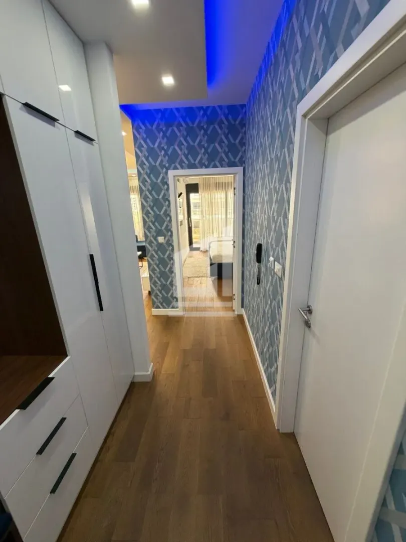 Rent, one bedroom apartment, 65m², Centar, Bar