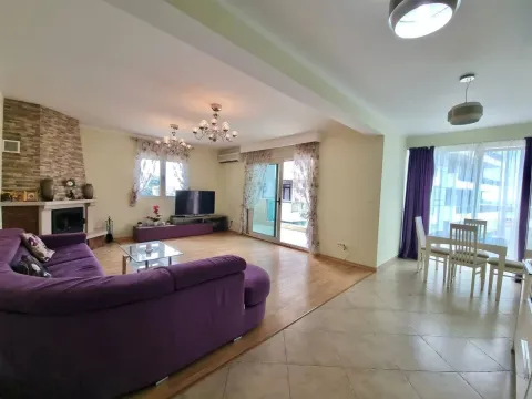 Sale, two bedroom apartment, 94m², Bečići, Budva - image 4