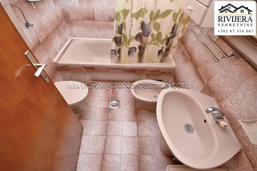 Prodaja, kuća, 280m², Igalo, Herceg Novi