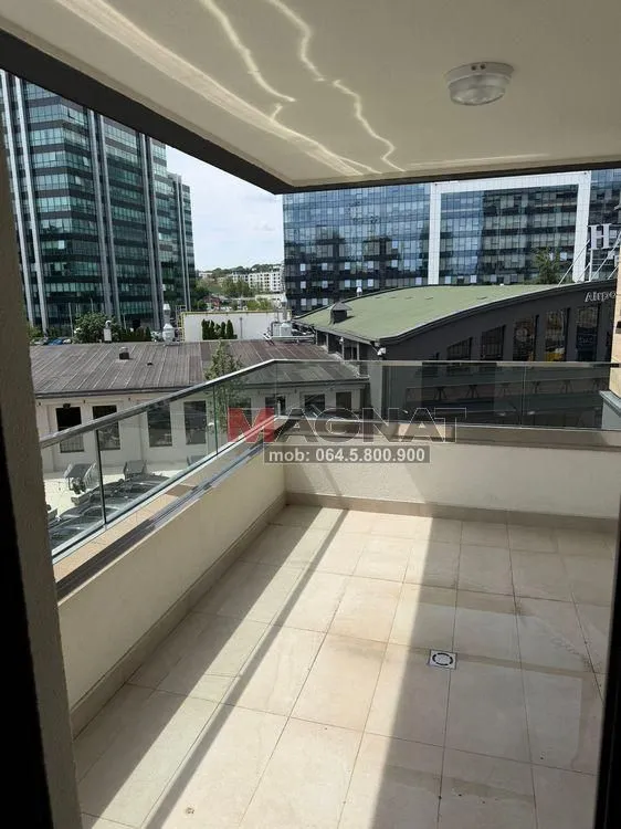 Prodaja, trosoban stan, 106m², Novi Beograd Blok 65, Novi Beograd Sve Podlokacije