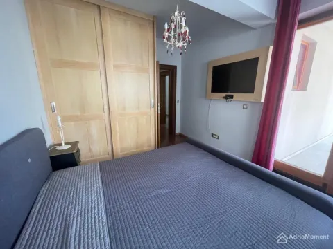 Prodaja, dvosoban stan, 106m², Dobrota, Kotor - image 13