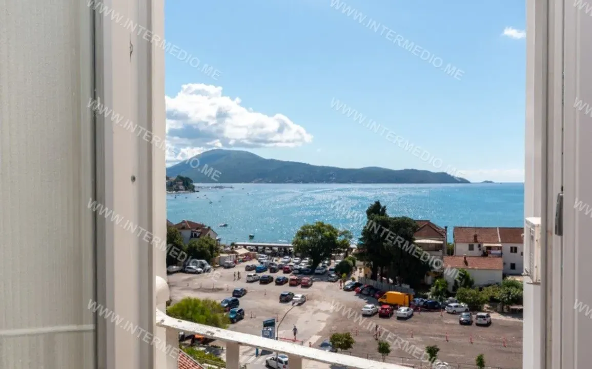 Prodaja, garsonjera, 35m², Igalo, Herceg Novi