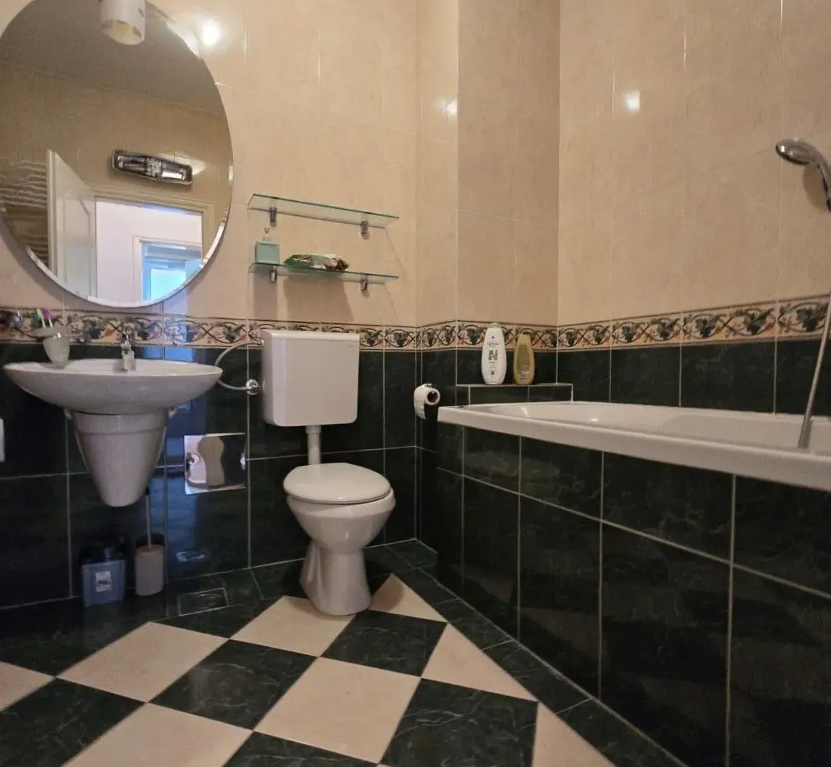 Rent, three bedroom apartment, 114m², Pod Goricom, Podgorica