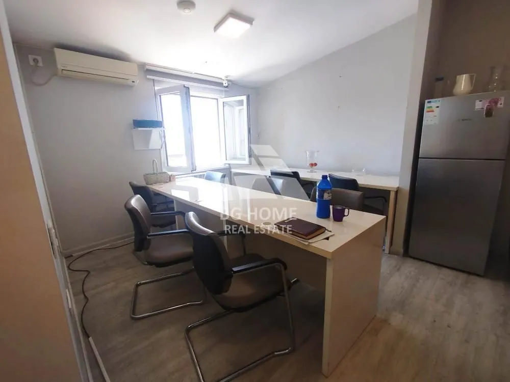 Rent, apartment, 118m², Đeram Pijaca, Beograd