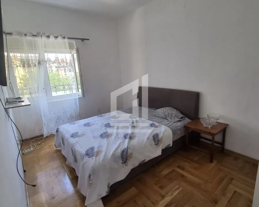 Rent, apartment, 89m², Dalmatinska ulica, Podgorica