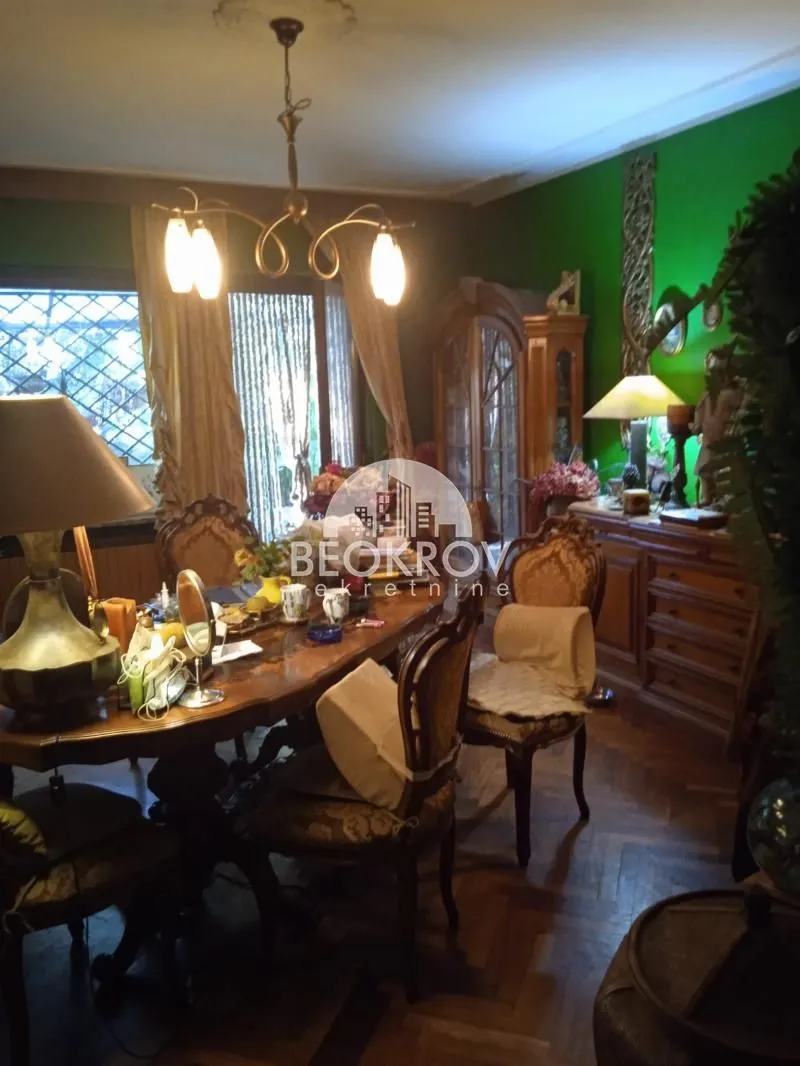 Sale, house, 400m², Kaludjerica, Grocka