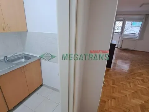 Izdavanje, dvosoban stan, 48m², Bulevar Oslobodjenja, Novi Sad Sve Podlokacije - image 7