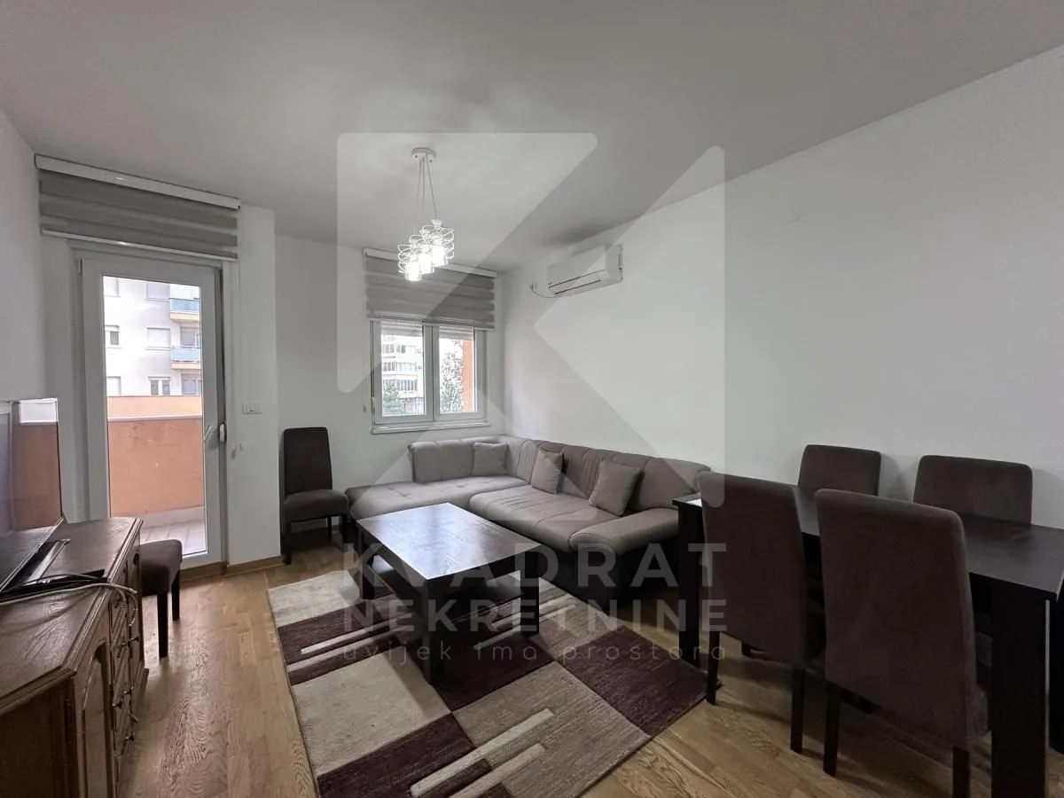 Rent, one bedroom apartment, 43m², City Kej, Podgorica