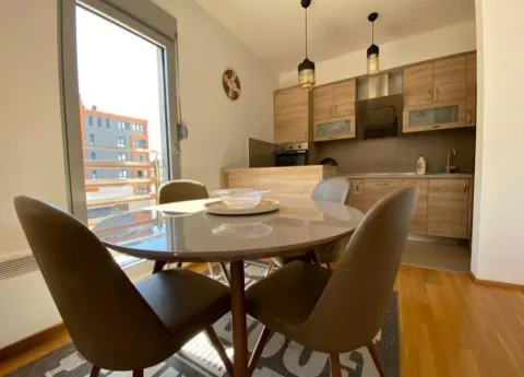 Izdavanje, dvosoban stan, 65m², Blok 9, Podgorica - image 7