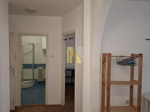 Izdavanje, dvosoban stan, 66m², Centar, Novi Sad - image 10