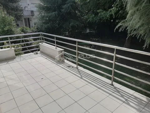 Izdavanje, kuća, 250m², Savski Venac, Beograd - image 10