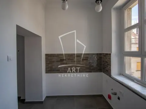 Sale, four bedroom apartment, 125m², Centar Sve Podlokacije, Beograd - image 13